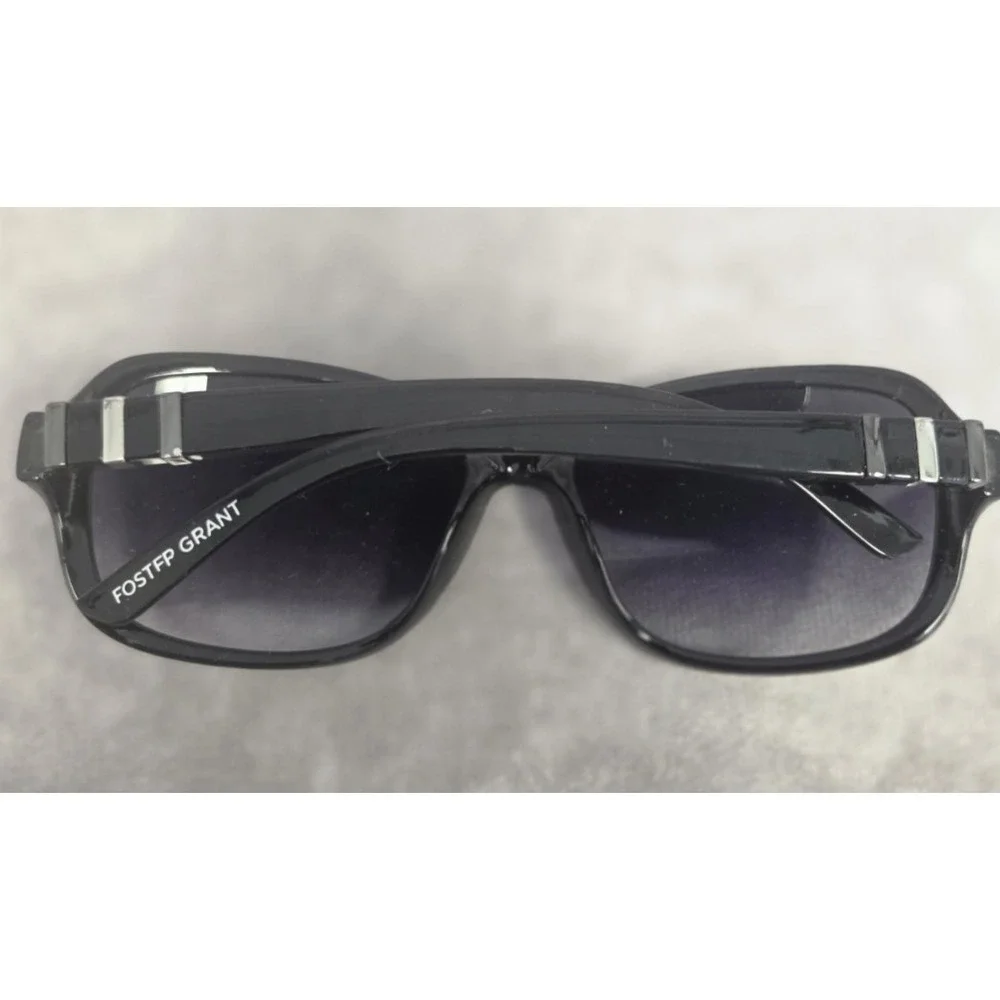 Foster Grant Black Sunglasses